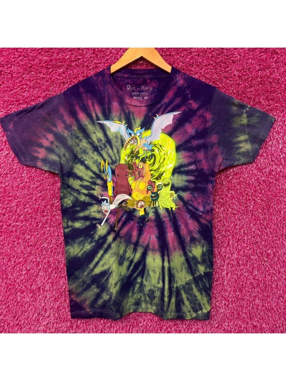 Rock and Morty Aliens Escaping portal tiedye T-shirt size medium
